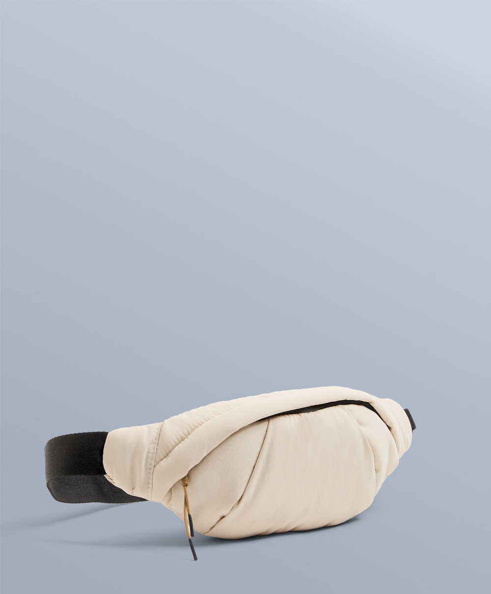 OYSHO Водонепроницаемая нейлоновая поясная сумка, экрю