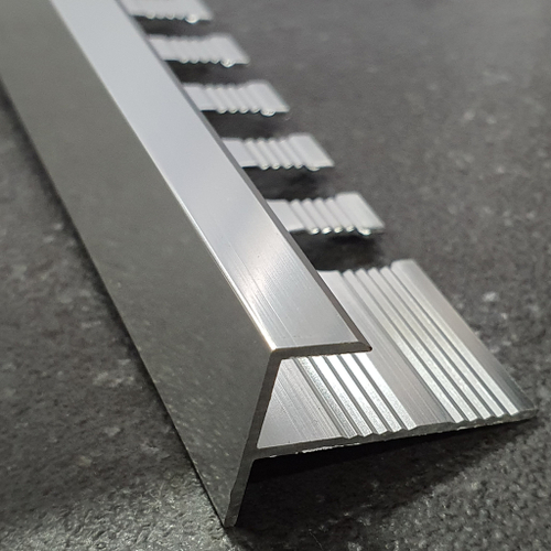 АЛТПг  8мм "DO-1" 2,7м Серебро глянец окантов. гиб. анод. алюм.