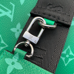 Louis Vuitton Alpha Wearable Wallet