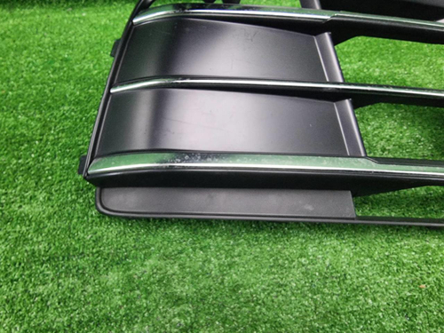 Решетка бампера правая Audi Q5 2 80A 17-20 S-line