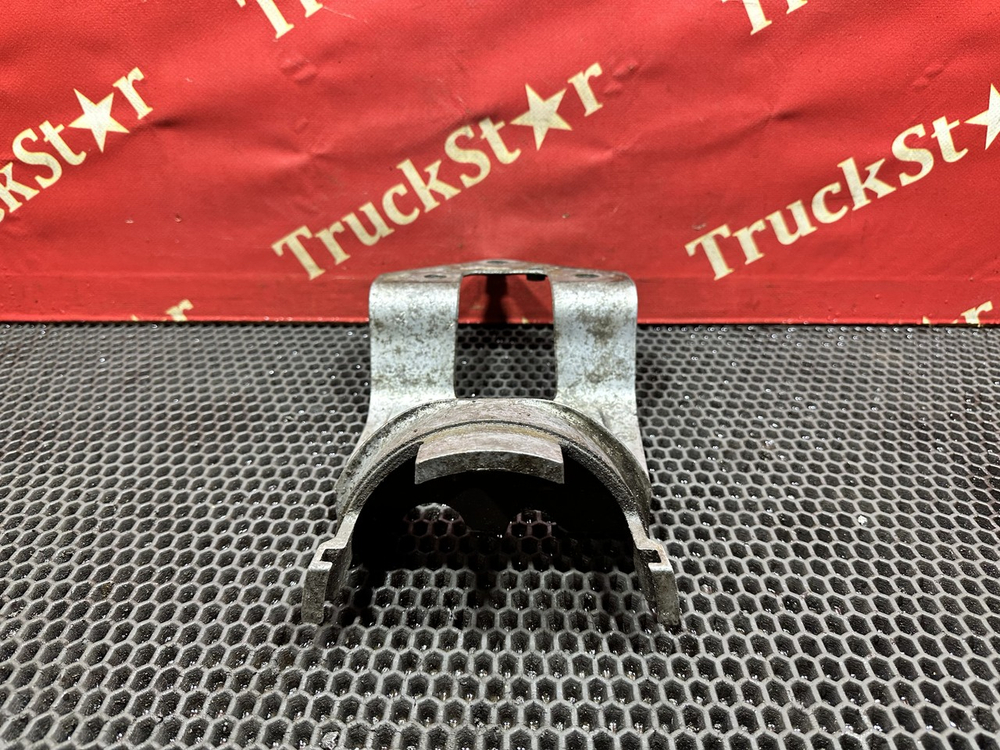 Кронштейн бачка ГУРа