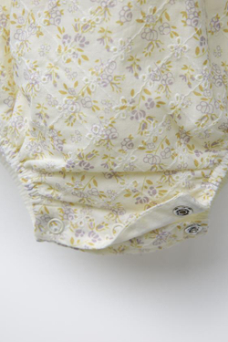 ZARA КОМБИНЕЗОН С ЦВЕТОЧНЫМ ПРИНТОМ, ЭКРЮ