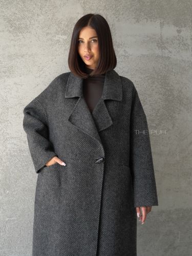 Графитовое пальто с шарфом