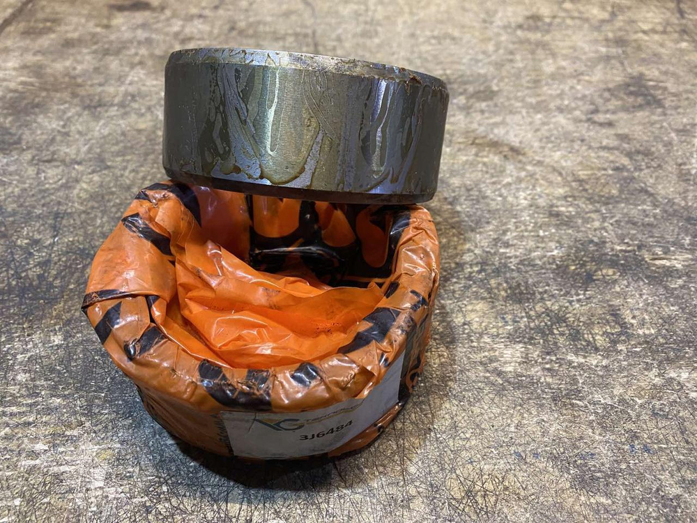 Втулка 3J-6484