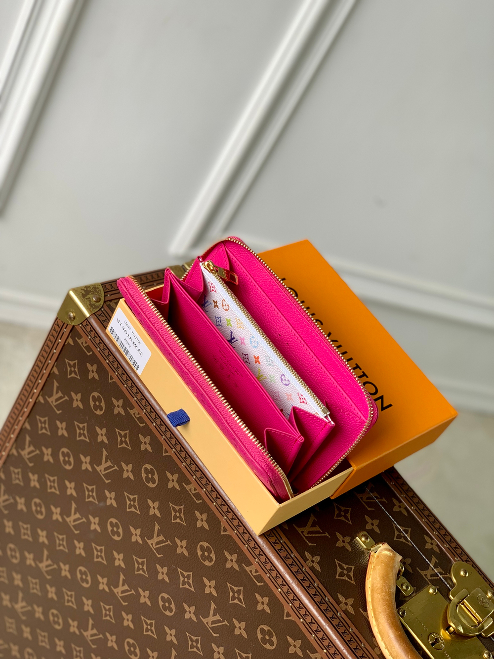 Louis Vuitton Zippy Wallet