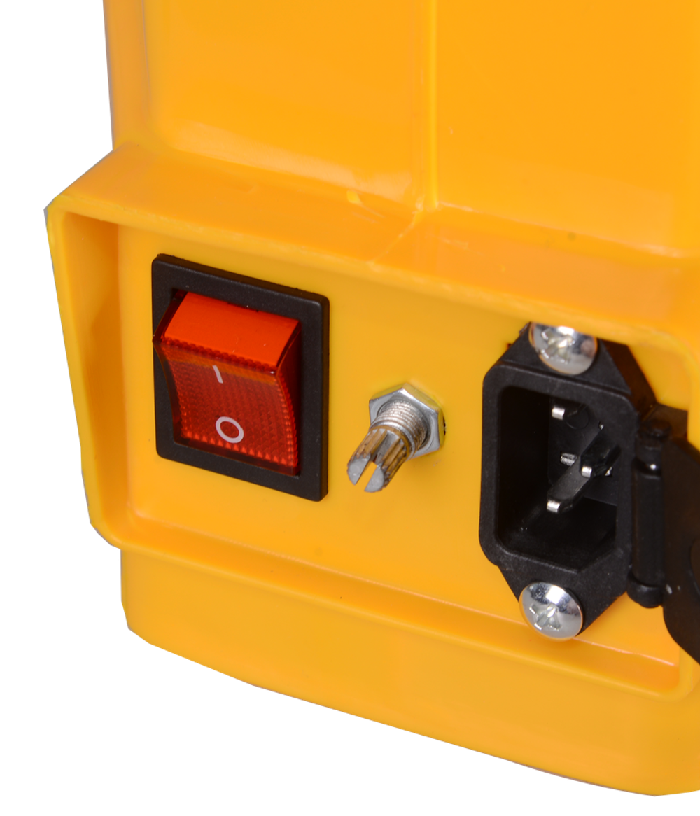 Опрыскиватель аккумуляторный Huter SP-12/8AC