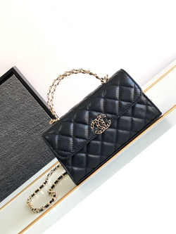 Chanel Bag 19 cm