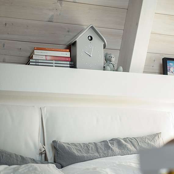 Часы с кукушкой QQ серые