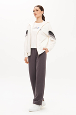 1943 Толстовка женская (молочный)