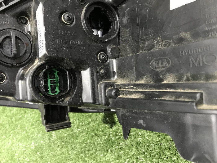 Фара правая Kia Sportage 4 QL (2016-2018) галоген