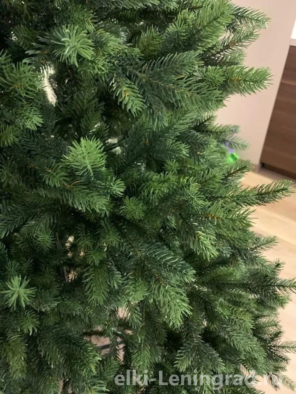 Ель искусственная «Брено» (Литая) 180 см / 1.8 м