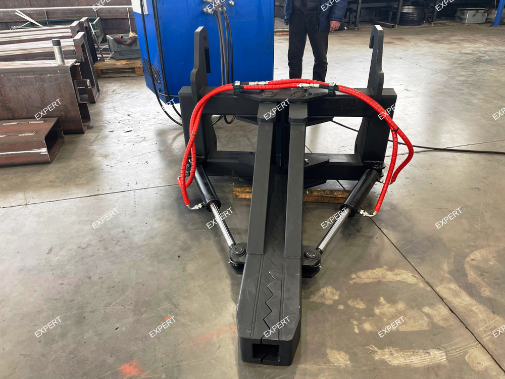 Корчеватель деревьев Крокодил на телескопический погрузчик