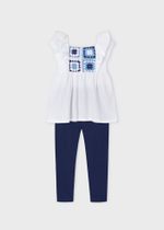 топ с леггинсами