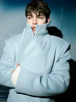 Голубое пальто 