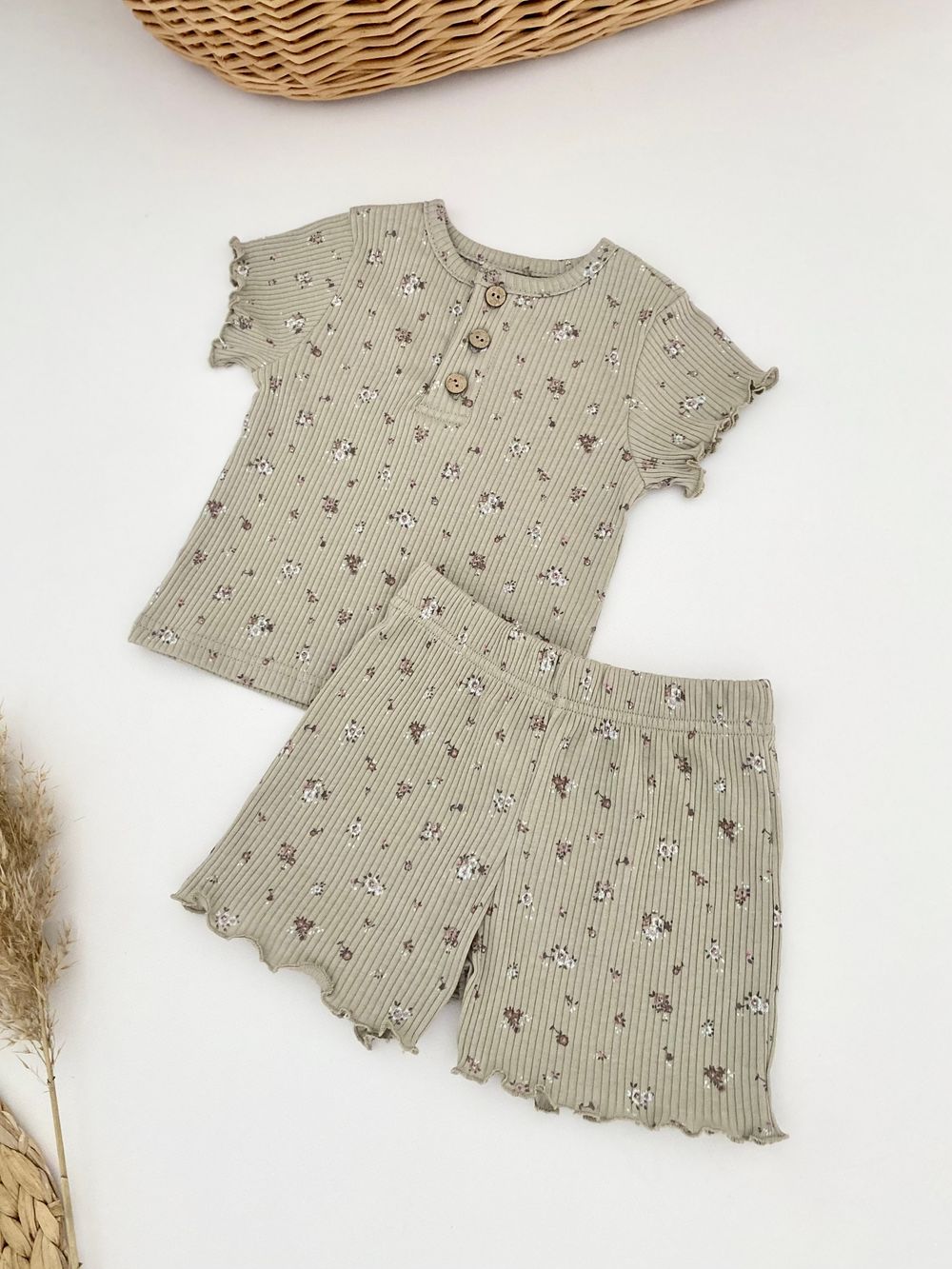 Комплект (футболка+шорты)