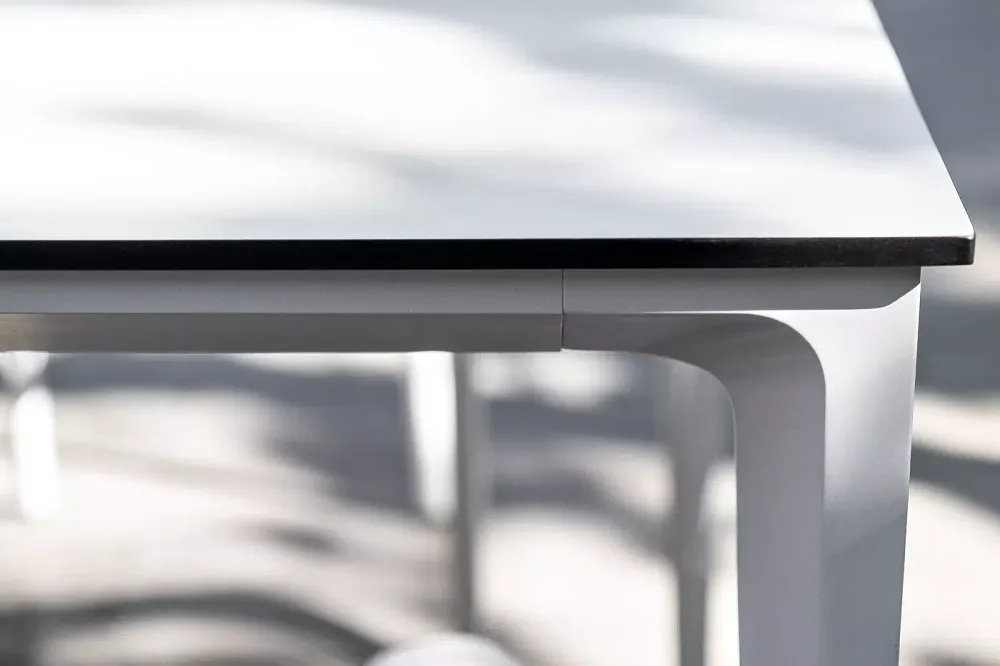 "Малага" обеденная группа на 6 персон со стульями "Марсель", каркас белый, роуп светло-серый