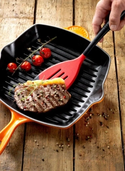 Le Creuset Чугунная сковорода-гриль диаметром 26 см с лимоном.