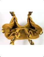 Женская плетеная сумка из натуральной винтажной кожи желтого цвета