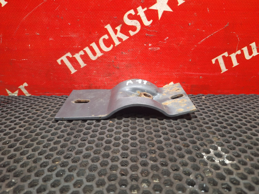 Кронштейн крыла заднего 2018г.