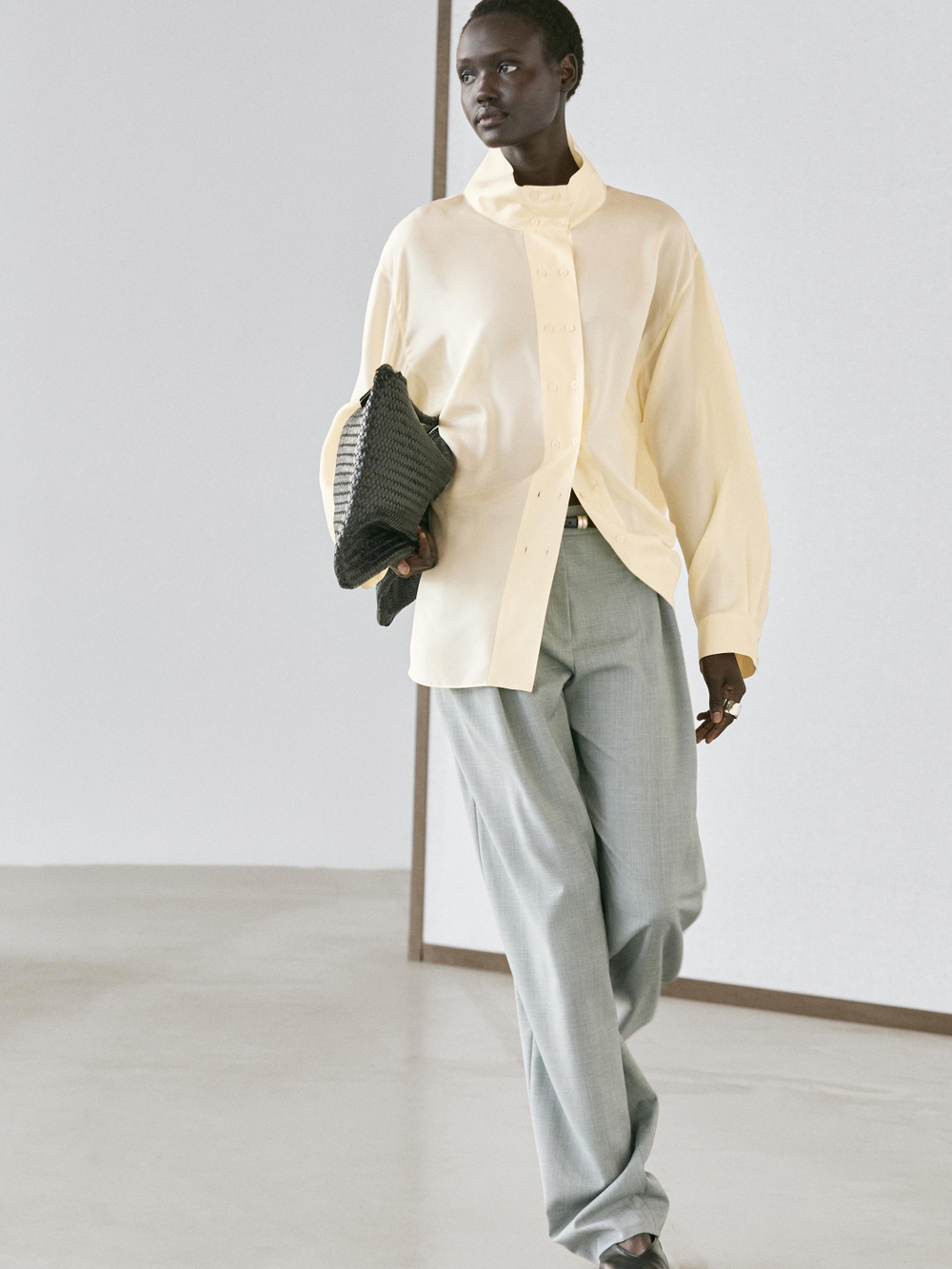 Massimo Dutti Свободные брюки с вытачками, сине-серый