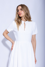 Женское белое летнее платье миди с коротким рукавом