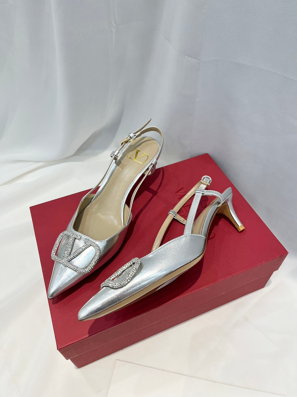 Valentino Vlogo Slingback Pump