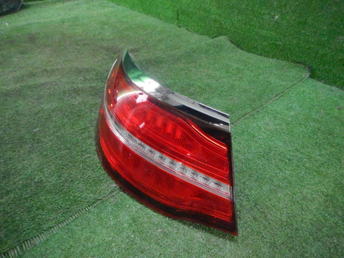 Фонарь левый внешний Mercedes GLE coupe C292 (2015-2019)