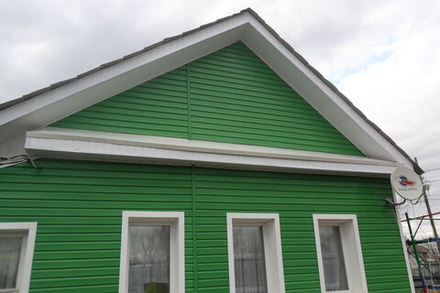 Сайдинг металлический Корабельная доска NORMAN  0,5мм RALL 6002-Лиственно-зеленый