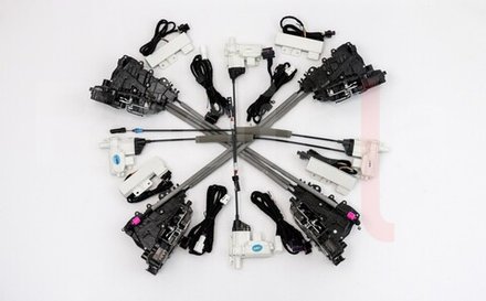 Автоматические доводчики на 4 двери для Toyota и Lexus 2014+ - Radiola RDL-SAT-Z01