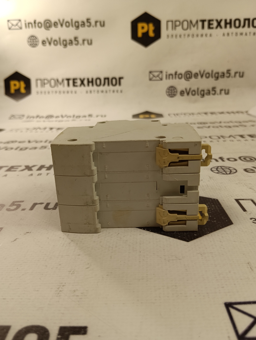 MERLIN GERIN   C25 б/у