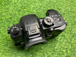 Panasonic Lumix GH5