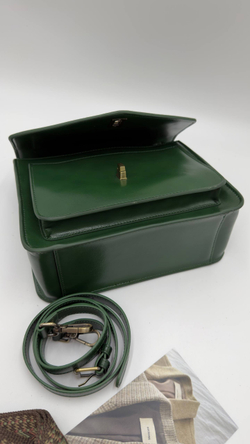 Сумка женская натуральная кожа артикул 066-31 цвет "зелёный"