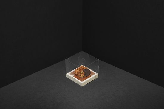 Упаковка с прозрачной крышкой для фасовки пирожного