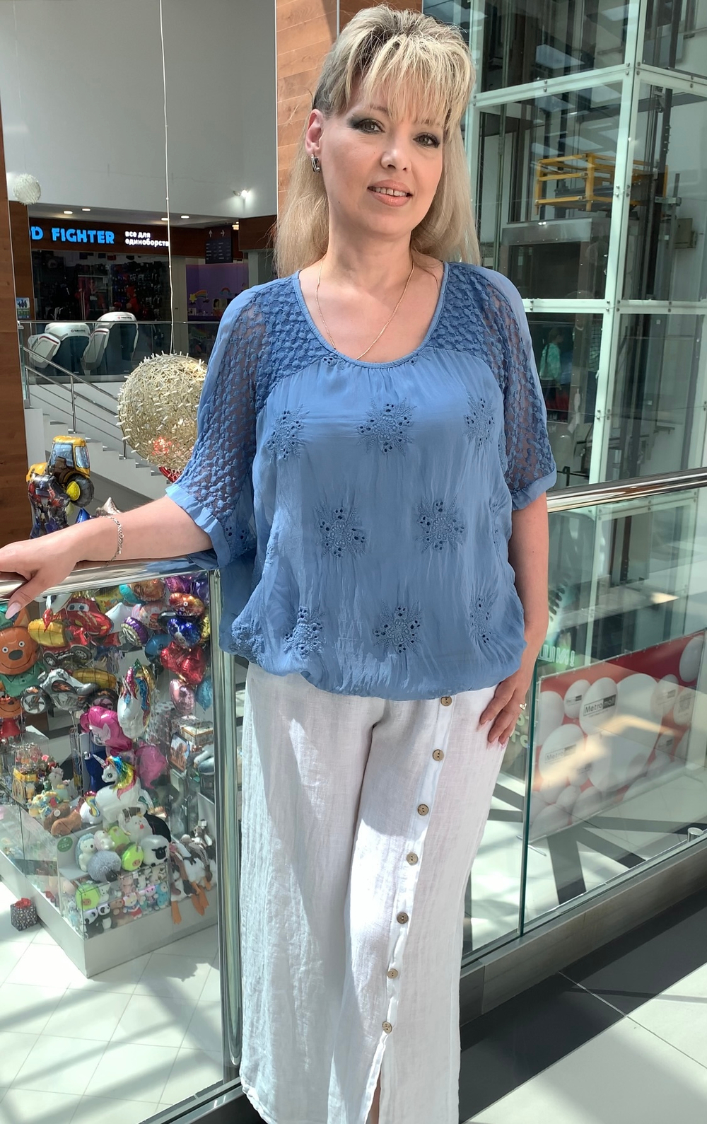 Нарядный двойной блузон с кружевами и шифоном