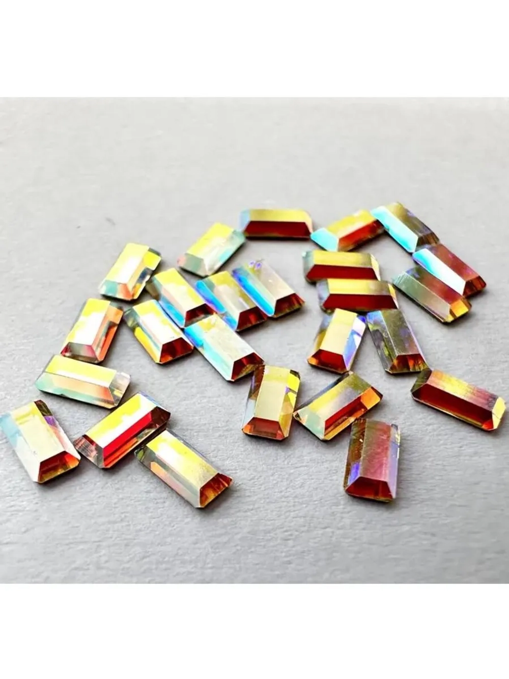 Swarovski стразы прямоугольник Crystal AB 3*7 mm(20шт)