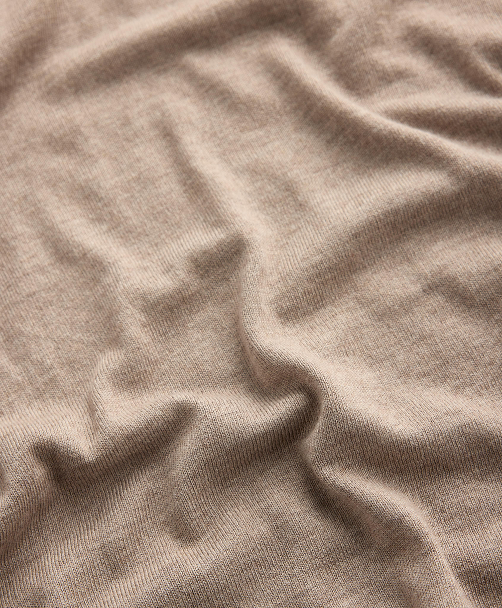 Oysho Вязаный джемпер с круглым вырезом с кашемиром, светло-коричневый