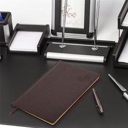 Еженедельник датированный 2026 210х297 мм А4 BRAUBERG "Comodo" под кожу коричневый (117152)