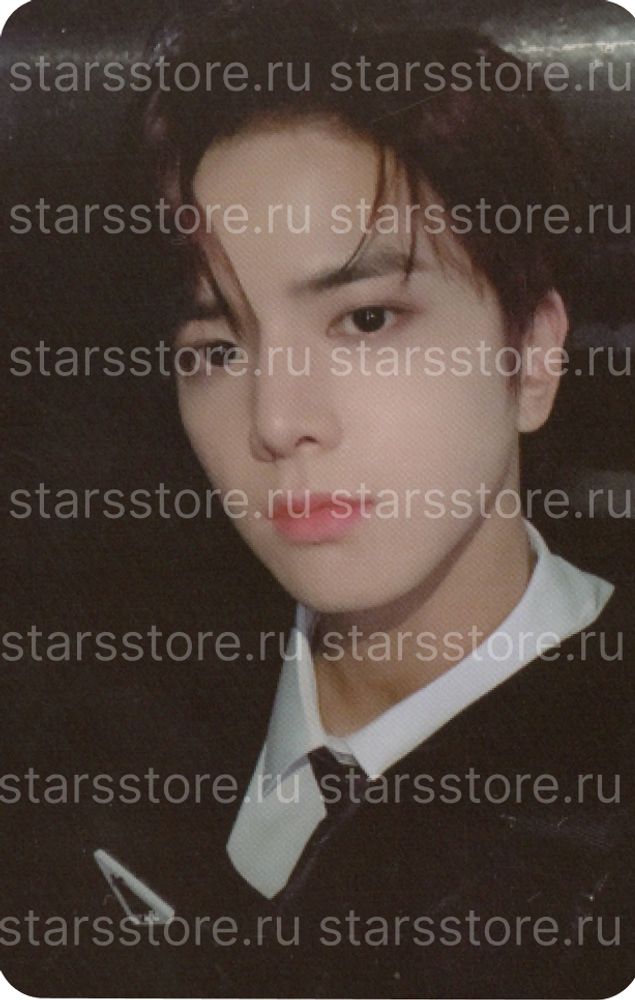 Фотокарта Younghoon THE BOYZ - CHASE Trick Ver. Фотокарта Younghoon THE BOYZ - CHASE Trick Ver.