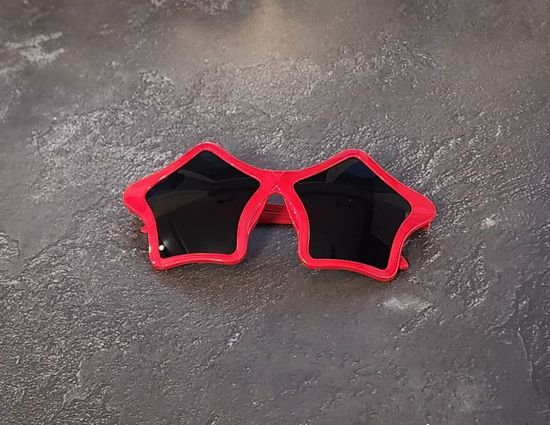 Очки Черт жёлтые с зелёным