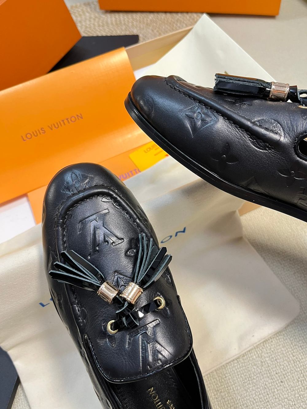 Louis Vuitton Mocassin