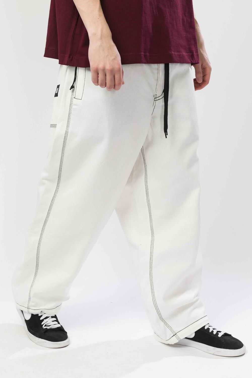 Джинсы Codered Real Baggy молочные