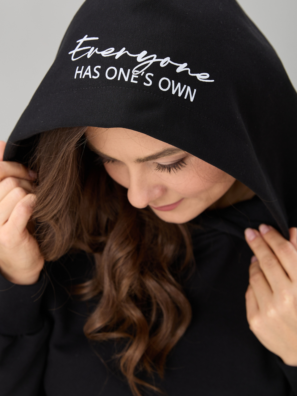 Костюм с брюками КБфн-091/черный-п