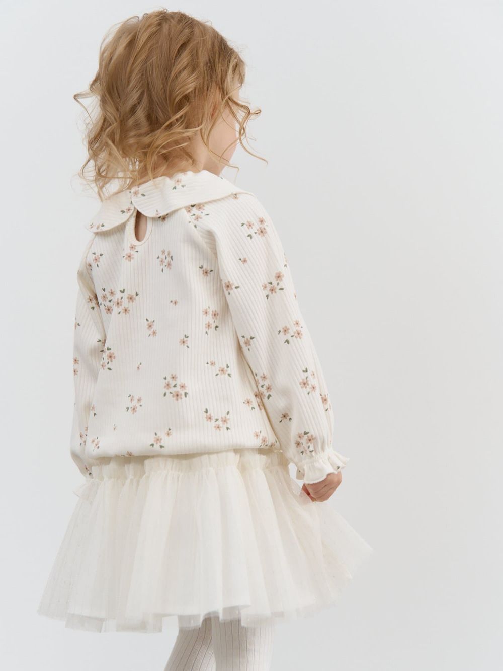 Блузка с рюшей "Цветочное поле" 0+