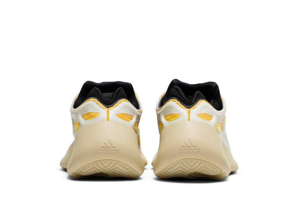 Кроссовки Adidas Originals Yeezy Boost 700 V3 "Safflower"