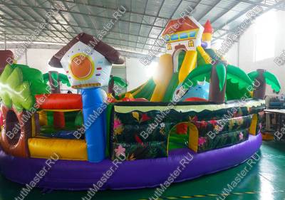 Коммерческий надувной батут "Сказочный домик" 7*6*4,5 м