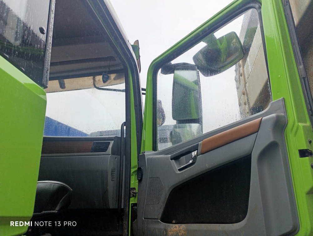 Shacman (Shaanxi) SX* 8x4 Самосвал SX331863366 (Дизельный, 12,5 л, 544 л.с., МТ)