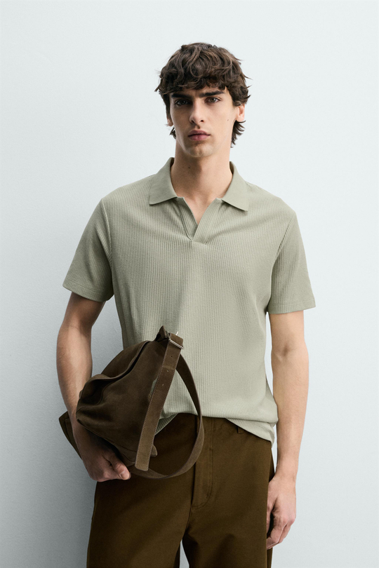 ZARA ПОЛО REGULAR FIT ИЗ ХЛОПКА С РЕЛЬЕФНЫМ УЗОРОМ, СЕРО-ЗЕЛЕНЫЙ