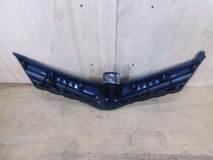 решетка радиатора Toyota Corolla Axio NZE161 165