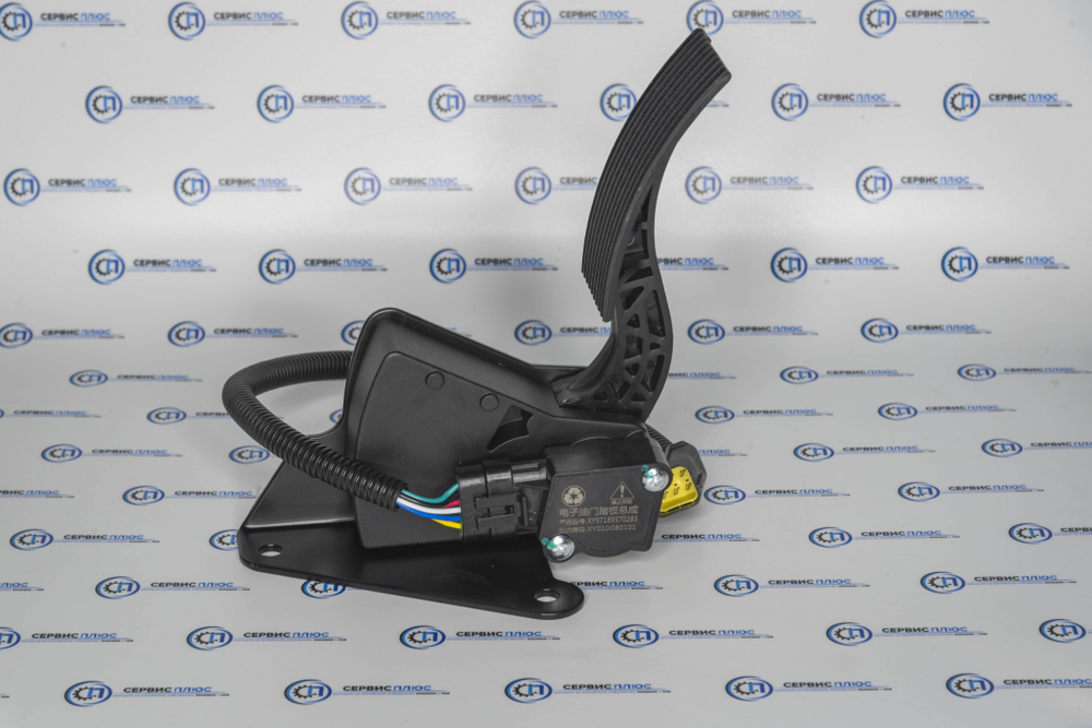 Педаль газа  SHAANXI евро 4 X3000 DZ97189570283