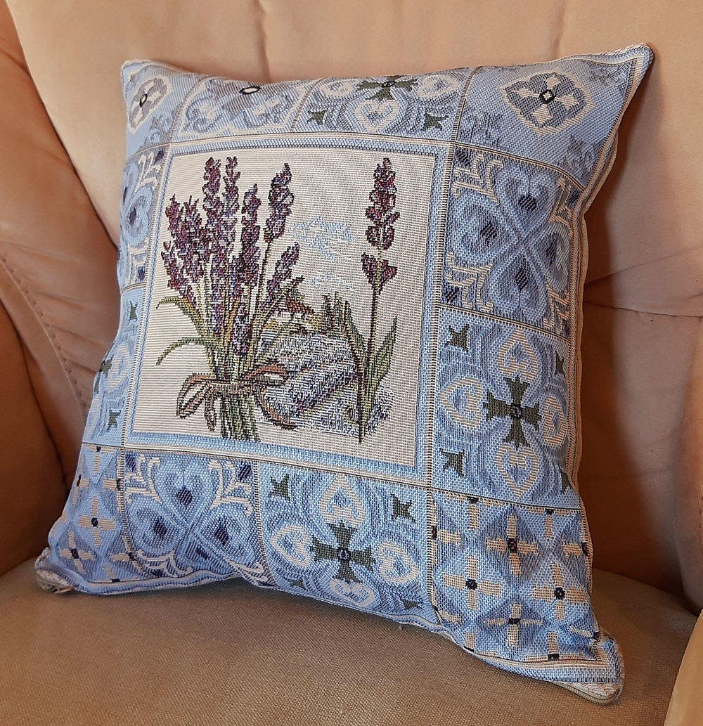 Декоративный гобеленовый чехол для интерьерной подушки Лаванда 38*38